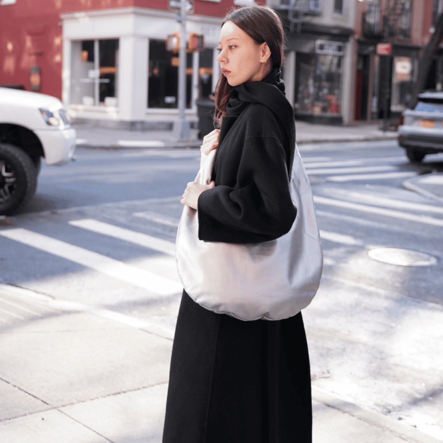 Mandu Hobo Silver Bag