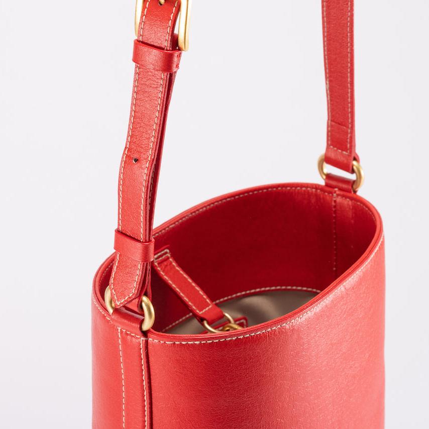 Seolbim Bucket 301 - Red