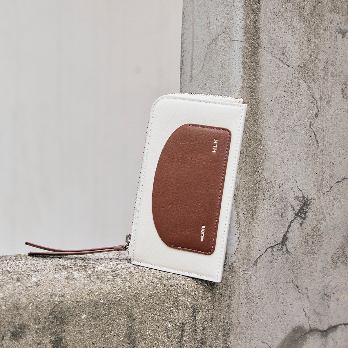 Bandal Zipper Wallet - Cream Burgundy