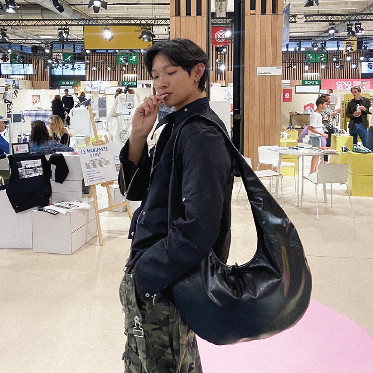 Mandu Hobo Bag - Black