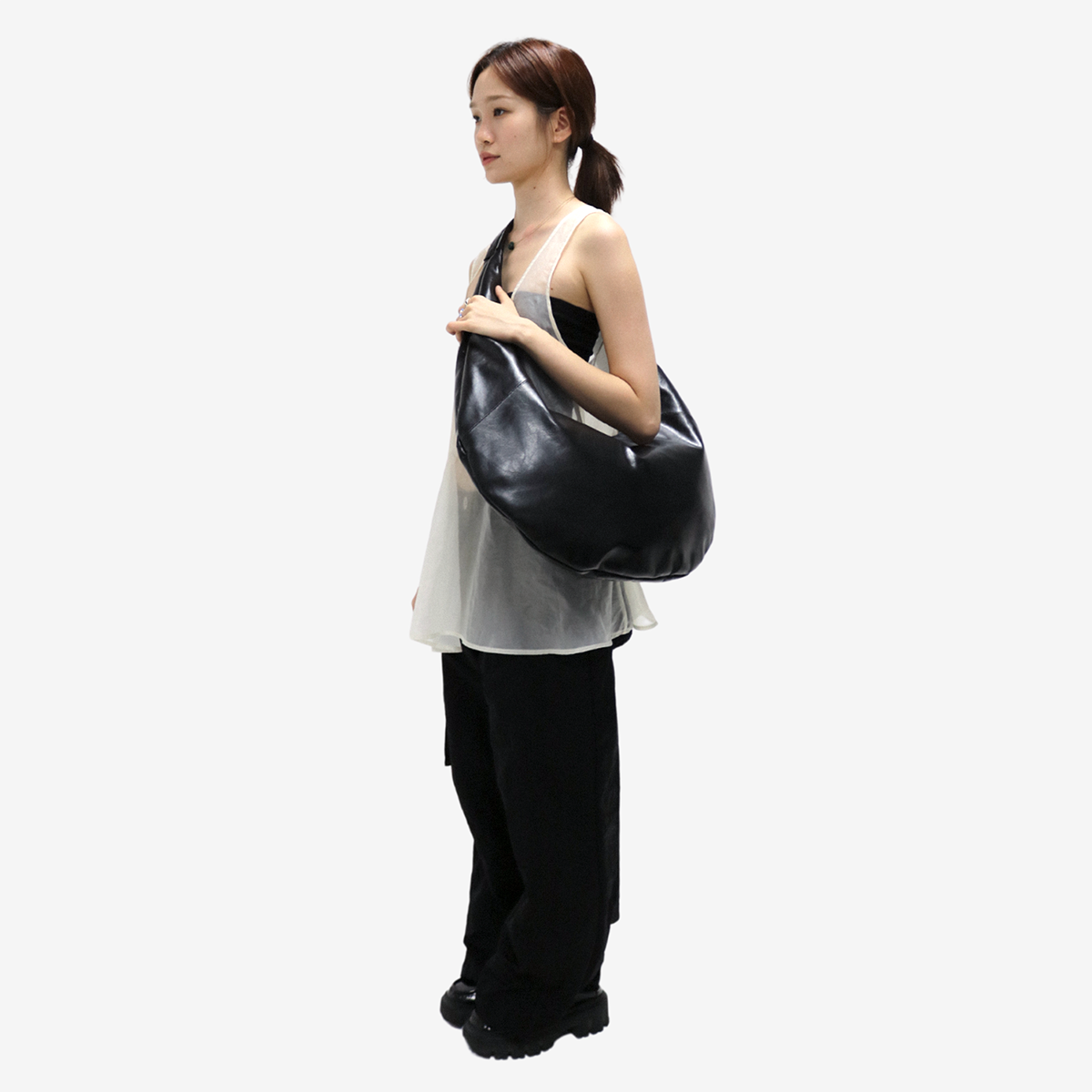 Mandu Hobo Bag - Black